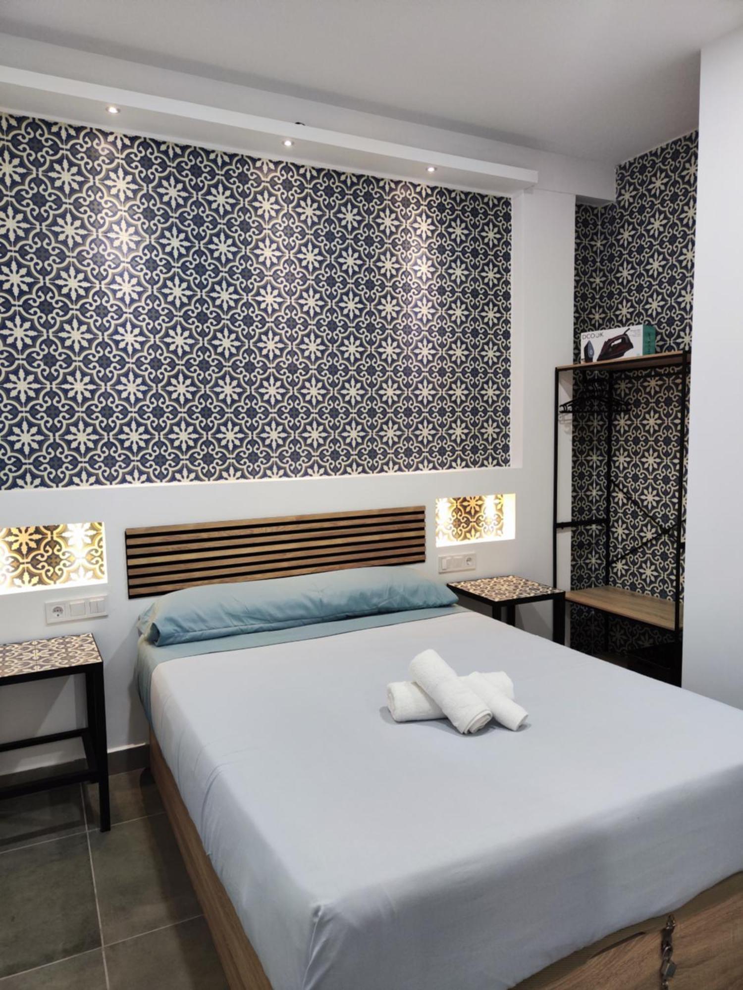 De Lujo Playa Deveses Appartement
